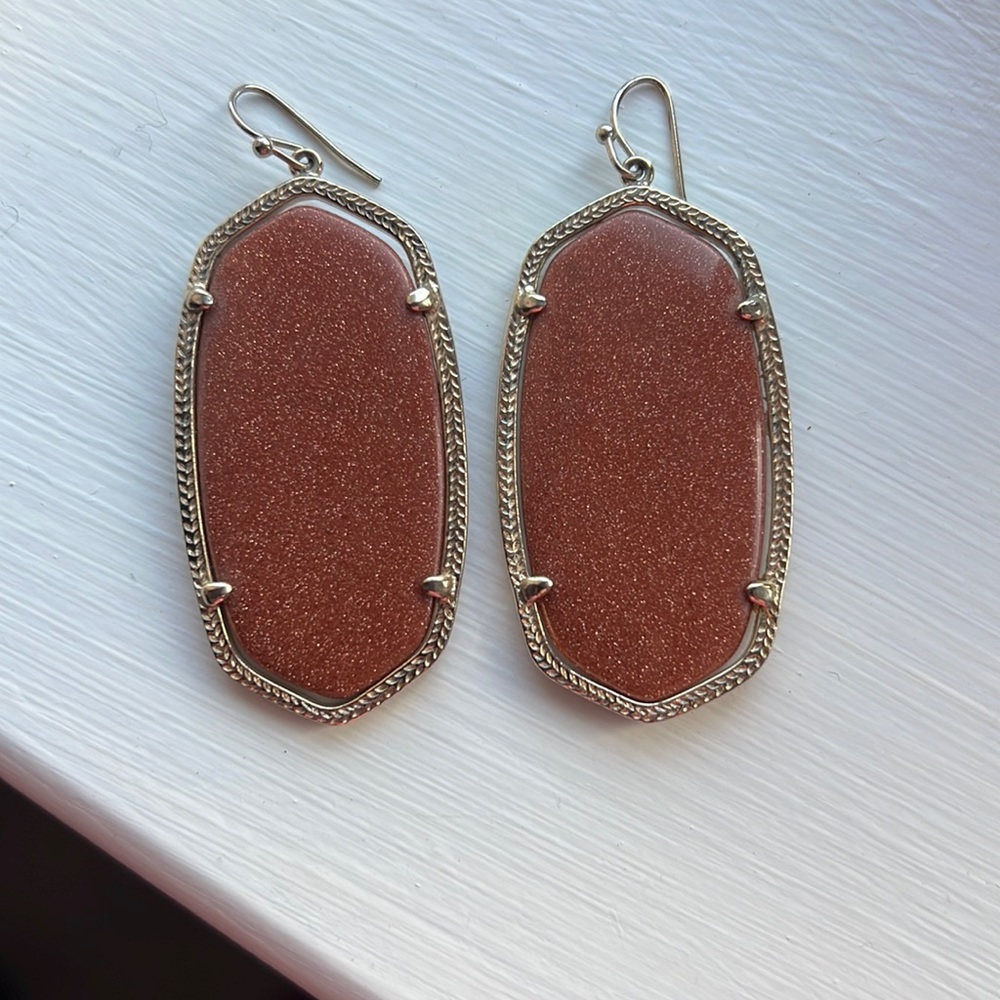 Kendra Scott Elle drop earrings, burnt orange and gold glitter